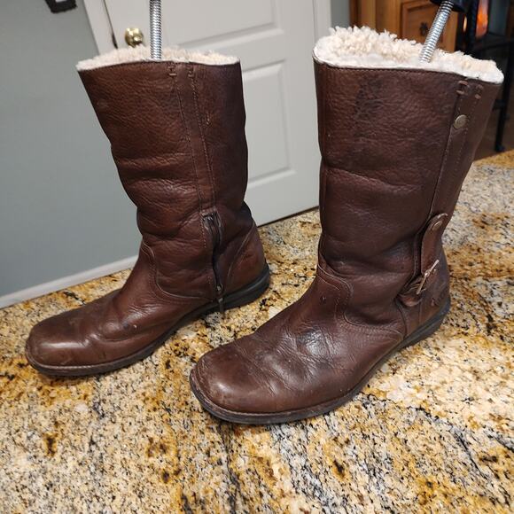 UGG Australia Bellevue Women Brown Leather Sheepskin Lined Boots 5745 Size US 9 - Picture 4 of 11